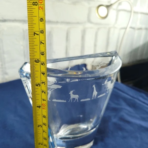 Mikasa Safari Etched Pocket Vase - Picture 8 of 9